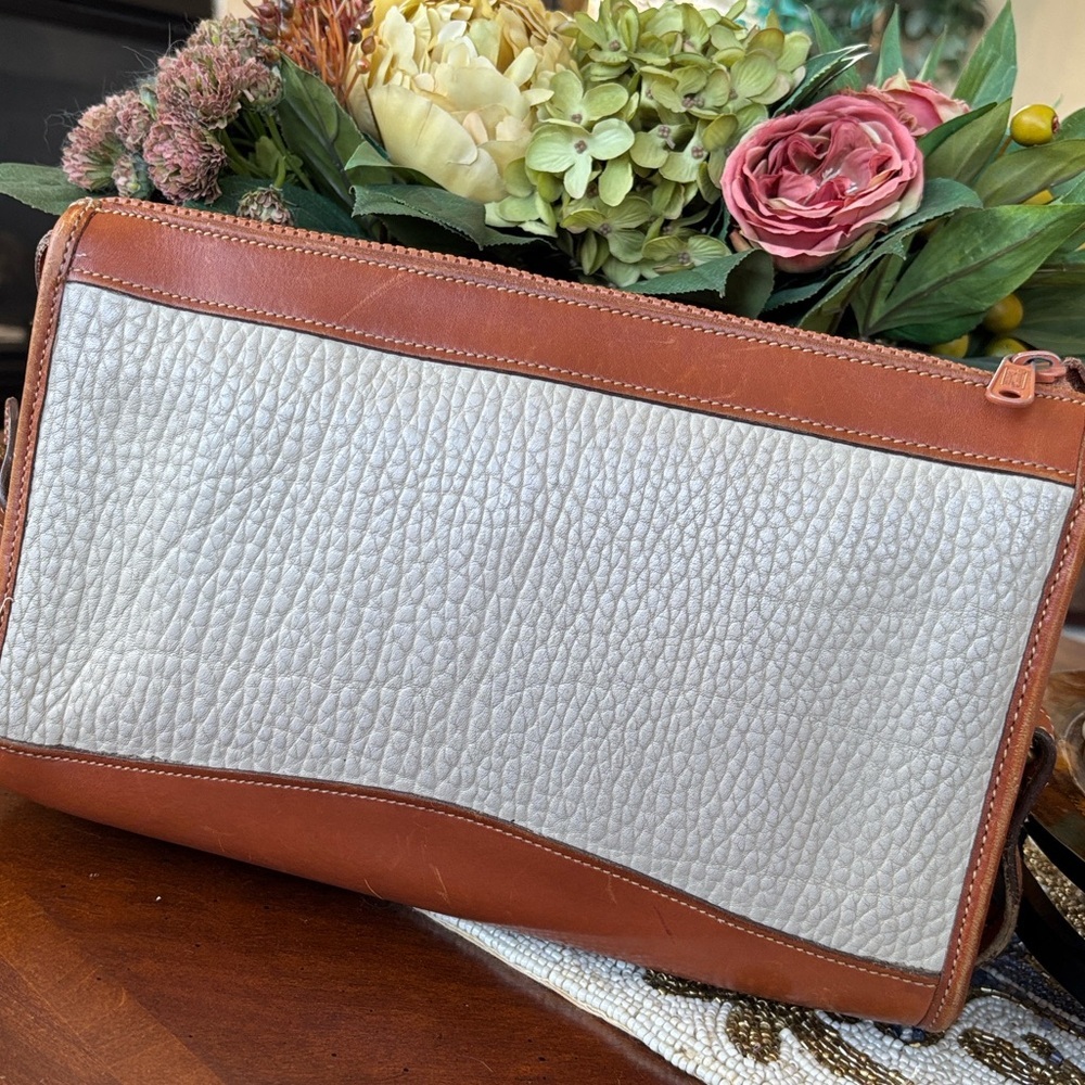 Vintage Dooney & Bourke All-Weather Pebbled Leather Zippered Crossbody Purse 80s - Picture 12 of 16
